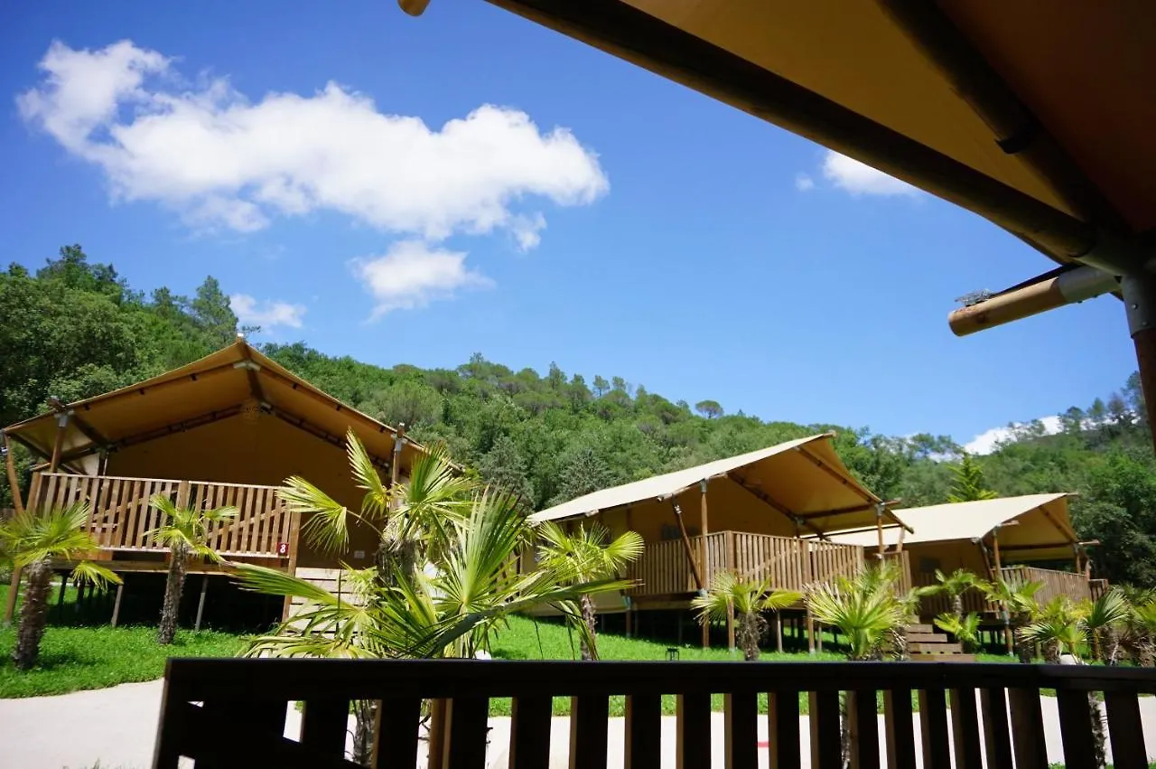 Can Bora Lodges Las Serras