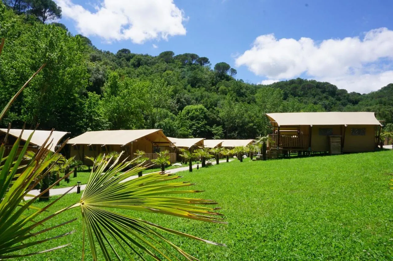 Glamping Can Bora Lodges Las Serras Spain
