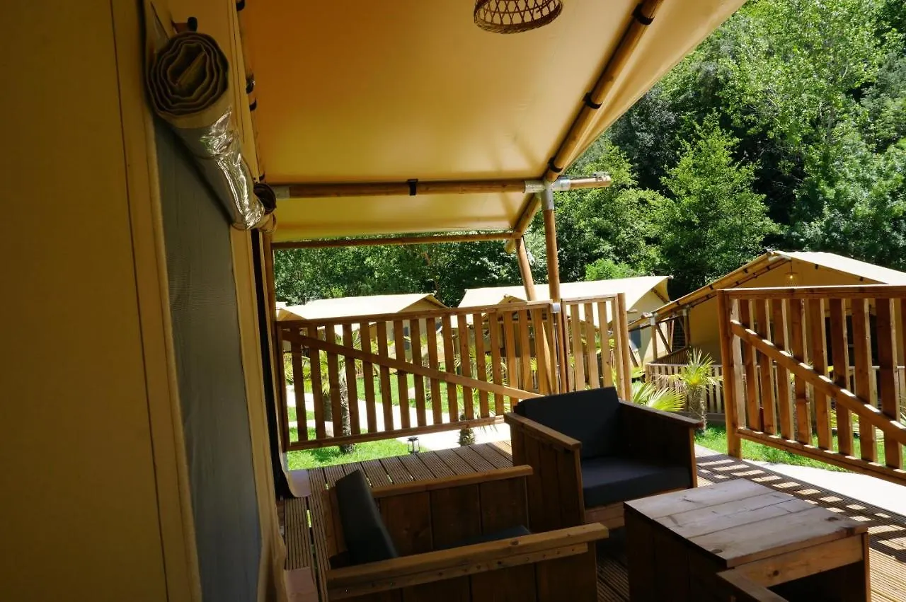 Glamping Can Bora Lodges Las Serras