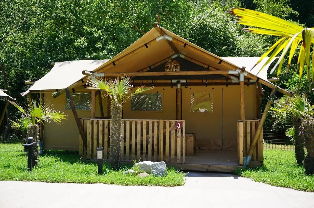 Can Bora Lodges Las Serras