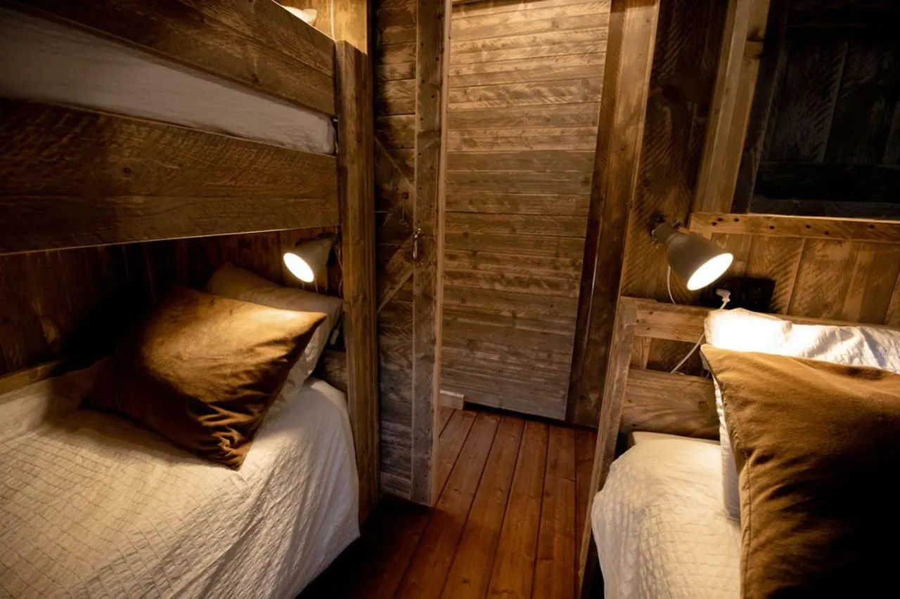 Can Bora Lodges Las Serras