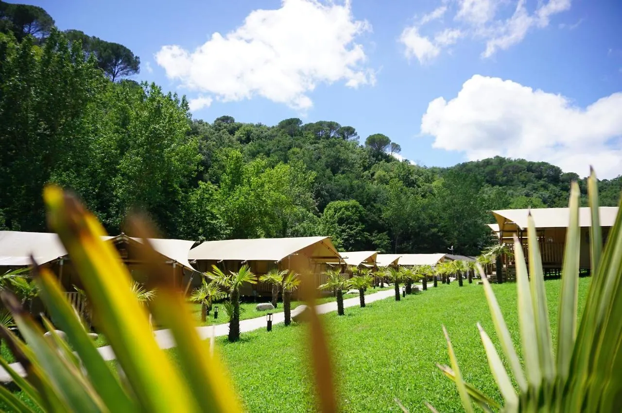 Glamping Can Bora Lodges Las Serras Spain